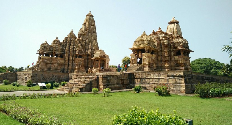 Devi Jagadamba Temple Khajuraho, Chhatarpur, Madhya Pradesh - Vushii.com Devi Jagadamba Temple Khajuraho, Chhatarpur, Madhya Pradesh - Vushii.com